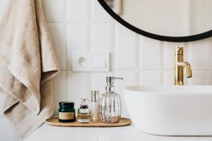 Descubre las tendencias de decoración 2021 para tus muebles de baño a medida en Santa Pola